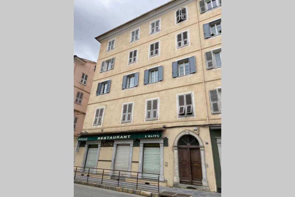 Magnifique Grand 30M2 Refait A Neuf En 2025 Lumineux 4 Couchages Hyper Centre Corte 13 Cours Paoli Wifi Tv Lave Linge Exterior photo